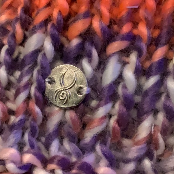 Spyder Girls Bitsy - Twisty Pom Pom Hat (Coral/Lilac) stripe - Picture 3 of 9